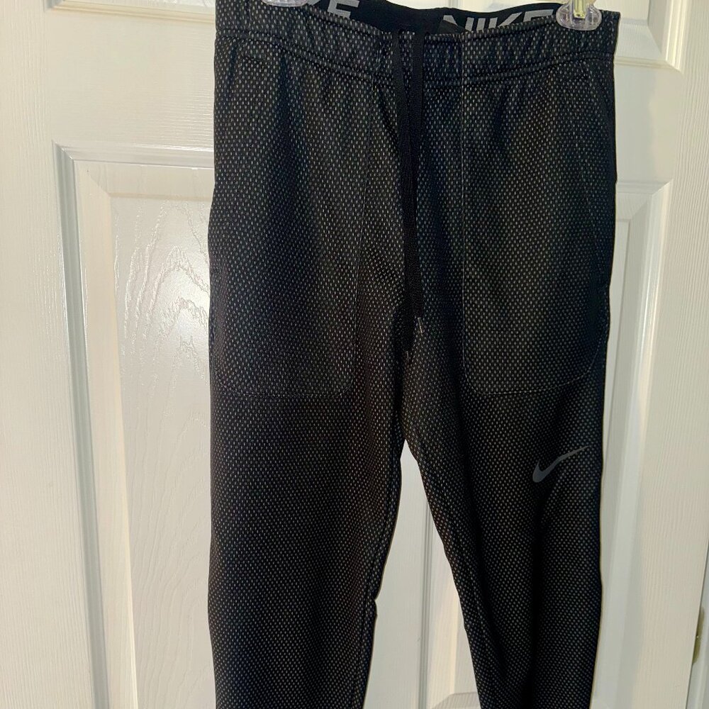 Men's Small Nike Black with white print Dri-Fit Joggers Drawstring